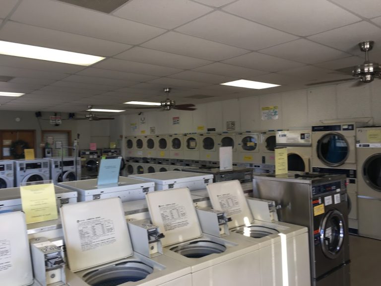 7400 keep it klean coin laundry llc is a laundromat near me in oak grove missouri 768x576