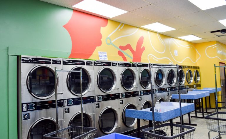 7414 grandview coin laundry is a laundromat near me in kansas city missouri 768x473