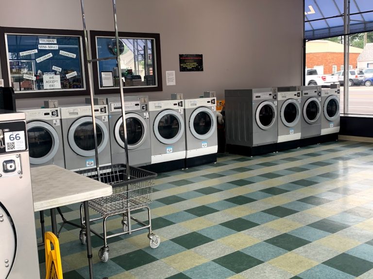 7487 munch fold laundromat munchie spot is a laundromat near me in independence missouri 768x576