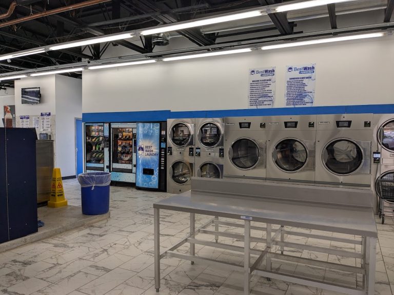 7567 best wash laundromats is a laundromat near me in st. louis missouri 768x576