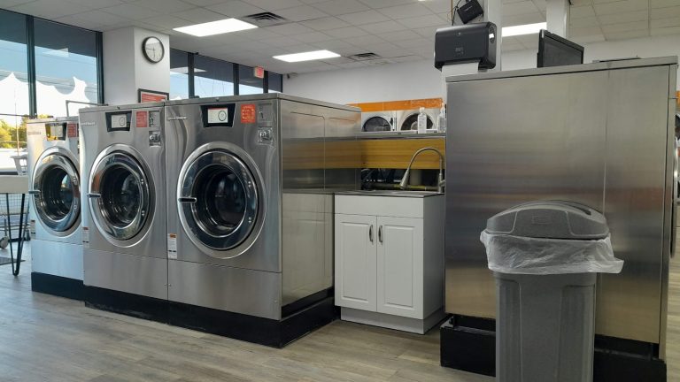 7637 cardinal laundry is a laundromat near me in webb city missouri 768x432
