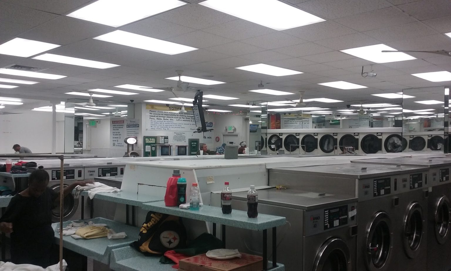 Laundromats Near Me - Laundromatsnearme