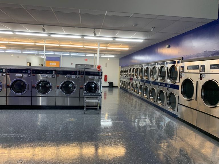 10107 super clean laundromat is a laundromat near me in akron ohio 768x576