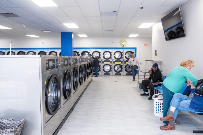 10111 west side laundromat is a laundromat near me in akron ohio 768x512