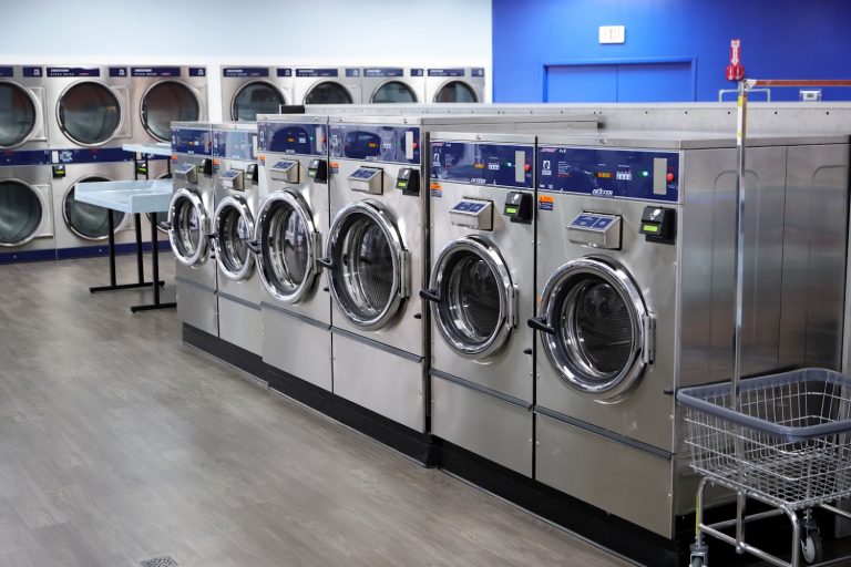 10151 very clean laundromat is a laundromat near me in dayton ohio 768x512