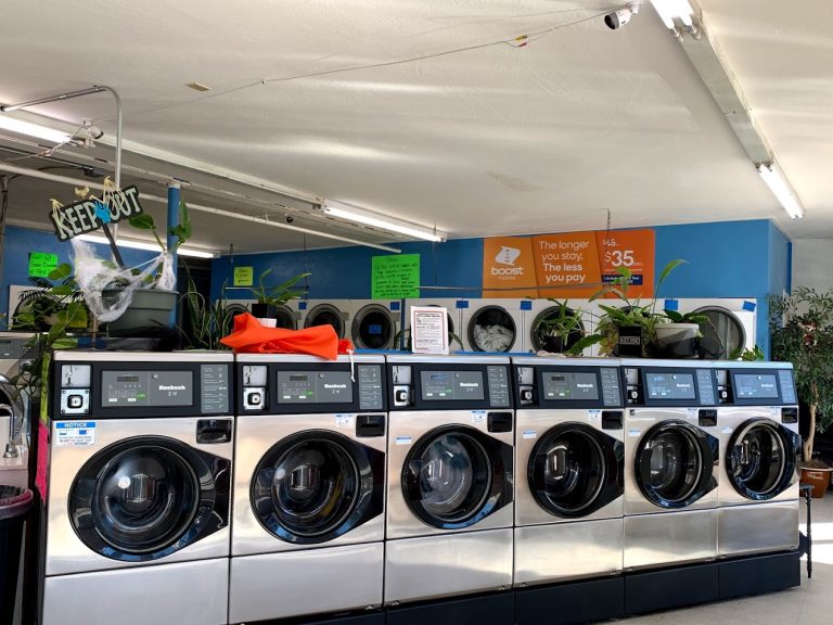 10446 village laundry is a laundromat near me in the village oklahoma 768x576