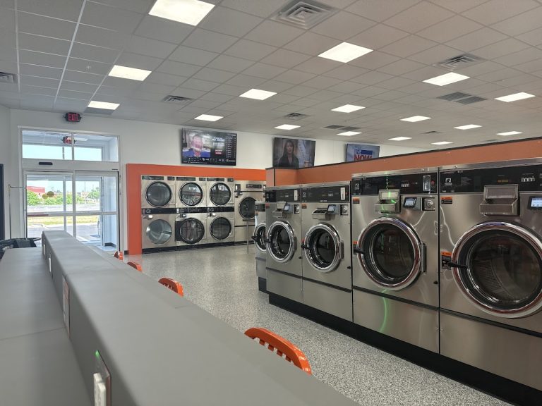 10463 spin city laundry is a laundromat near me in midwest city oklahoma 768x576
