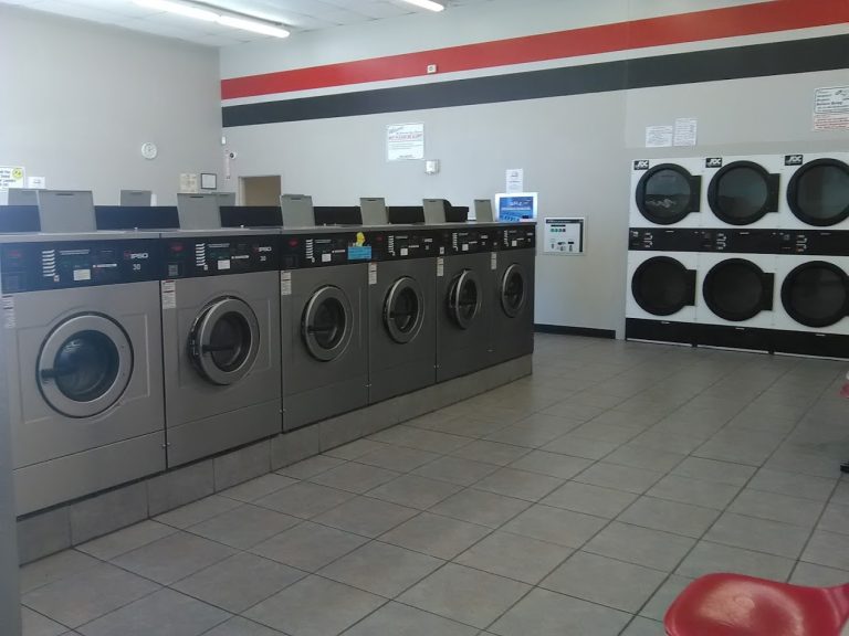 10520 wash cycle laundromat is a laundromat near me in oklahoma city oklahoma 768x576