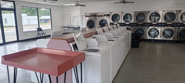 10534 b l laundromat is a laundromat near me in pryor oklahoma 768x346