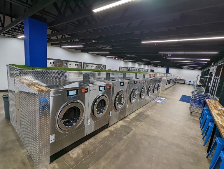 10684 brax laundry 8211 oregon city is a laundromat near me in oregon city oregon 768x578