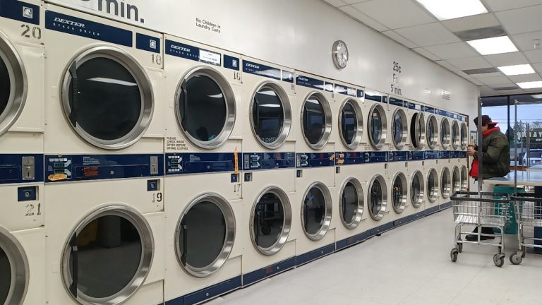 10700 salem laundromat is a laundromat near me in salem oregon 768x432