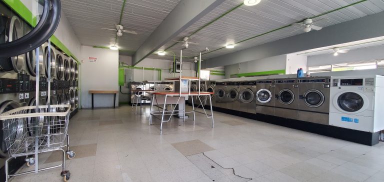 10730 rain drop laundromat is a laundromat near me in albany oregon 768x364