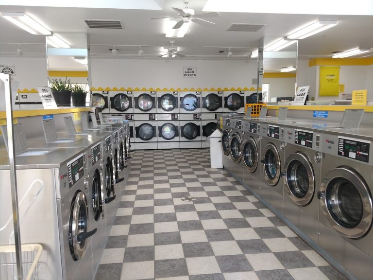 10750 value clean laundromat is a laundromat near me in roseburg oregon 768x576