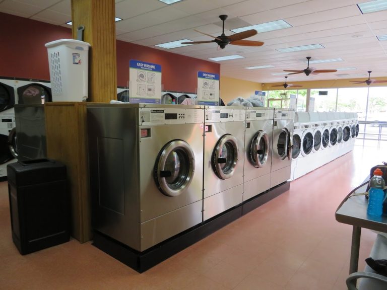 10817 maytag metromat laundromat is a laundromat near me in portland oregon 768x576