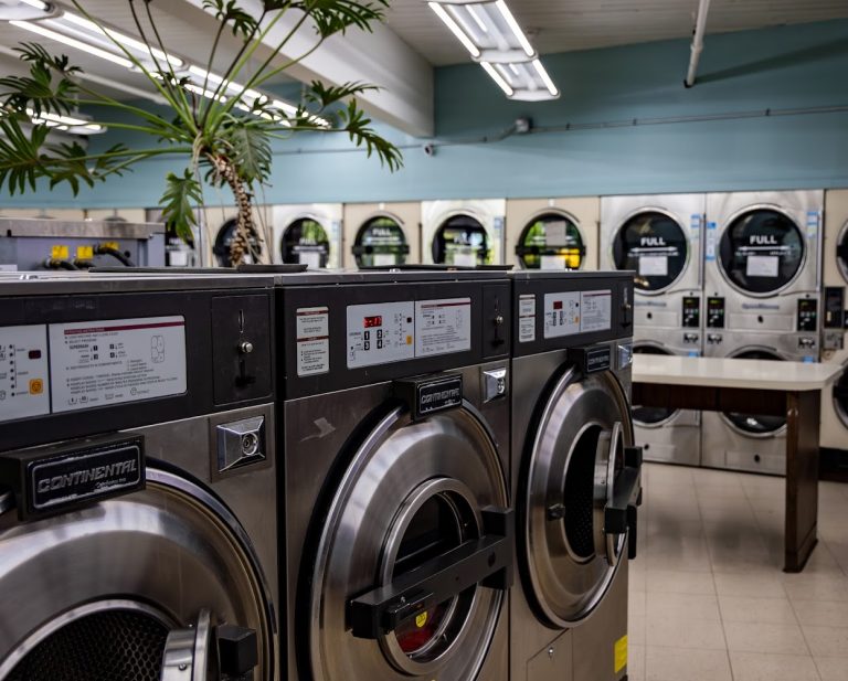 10829 peacock laundry 8211 laundromat cleaners and drop off laundry is a laundromat near me in portland oregon 768x617