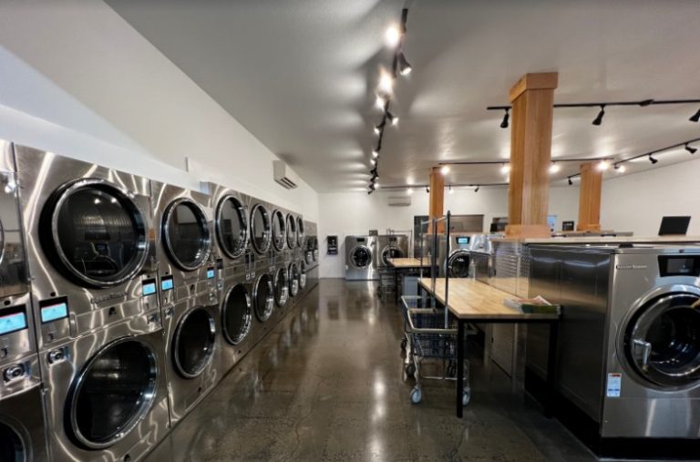 10859 bridge town laundry is a laundromat near me in portland oregon 768x507