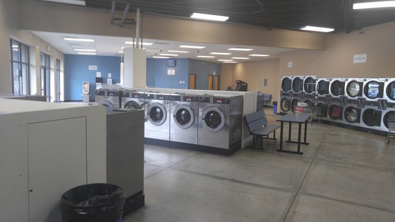 10875 spin city laundromat is a laundromat near me in stayton oregon 768x432
