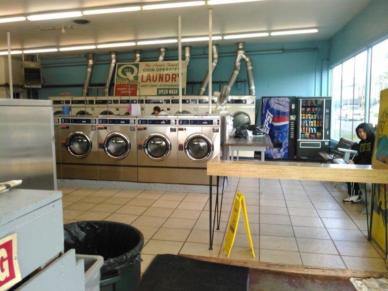 10883 lees laundrette is a laundromat near me in portland oregon 768x576