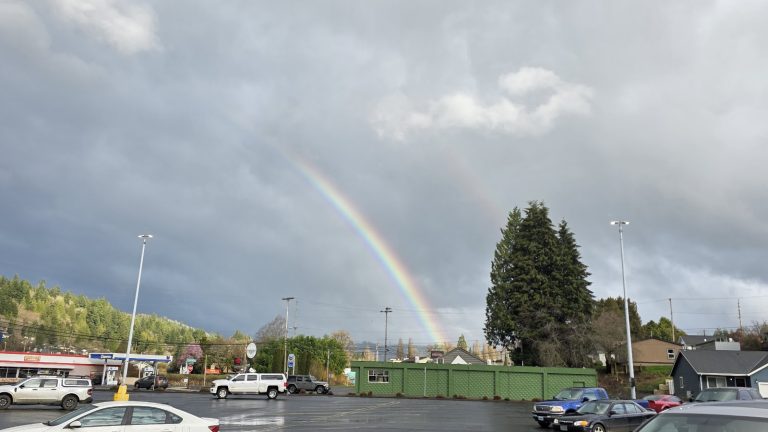 10911 cleaning center is a laundromat near me in clatskanie oregon 768x432