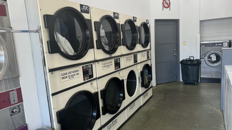10939 posh wash. laundromat with drop off laundry service is a laundromat near me in lincoln city oregon 768x432