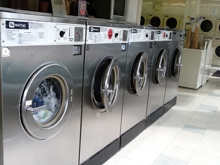 11046 dells coin laundry is a laundromat near me in erie pennsylvania 768x576