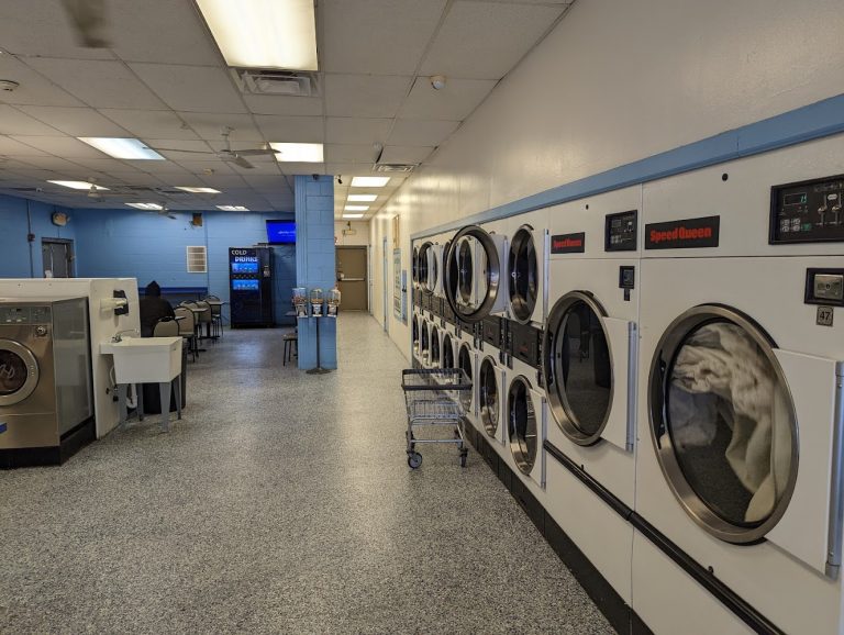 11204 crafton ingram laundromat is a laundromat near me in pittsburgh pennsylvania 768x578