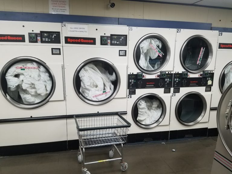 11355 the laundry mat is a laundromat near me in westerly rhode island 768x576