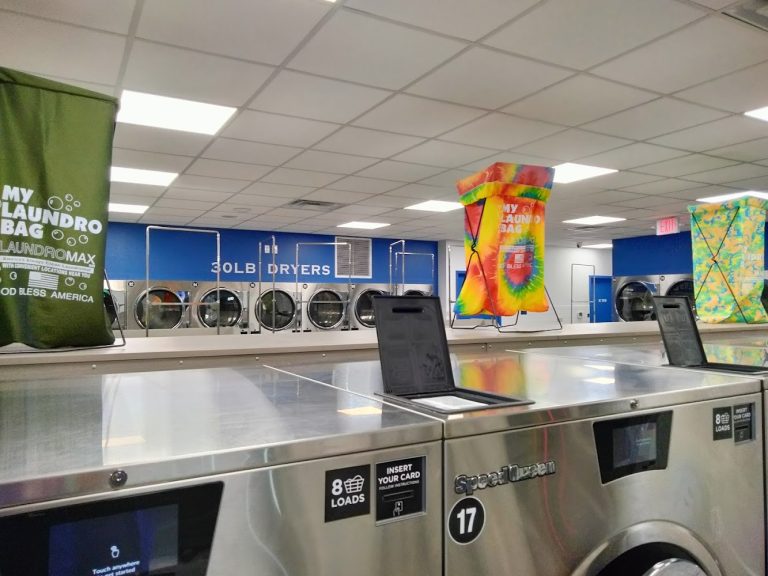 11376 laundromax is a laundromat near me in providence rhode island 768x576