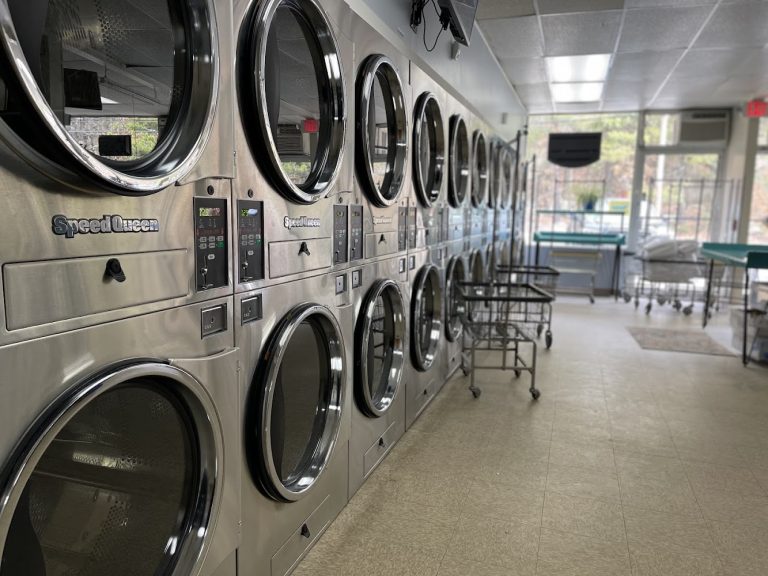 11506 waterman laundry dry cleaning is a laundromat near me in north providence rhode island 768x576