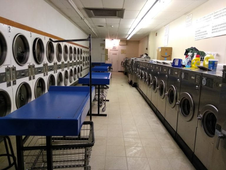 11514 bubble wash is a laundromat near me in pawtucket rhode island 768x576