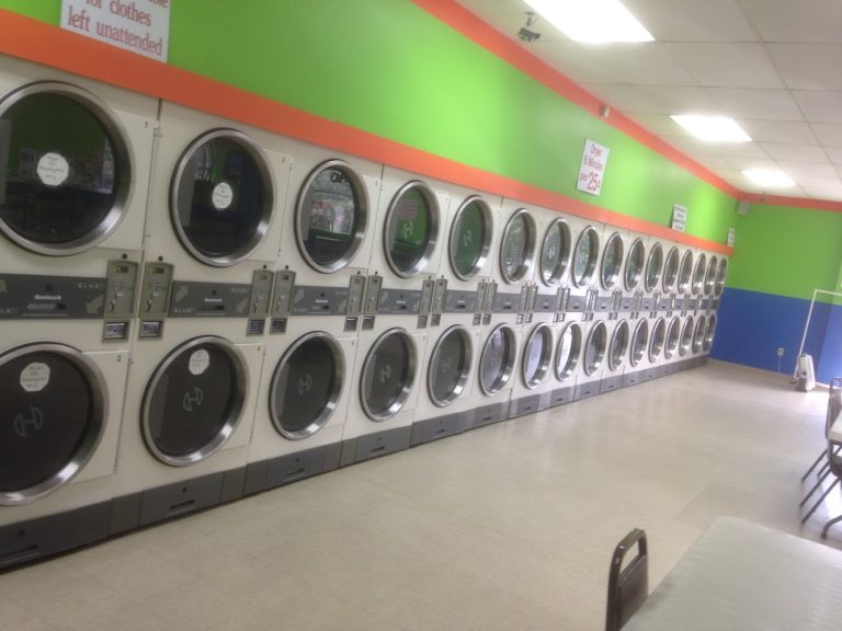7763 village coin laundry is a laundromat near me in southaven mississippi 768x576