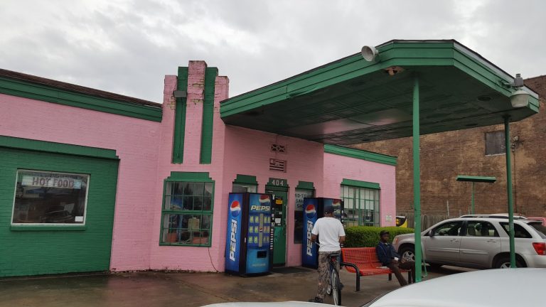 7839 mid town laundromat snack is a laundromat near me in leland mississippi 768x432
