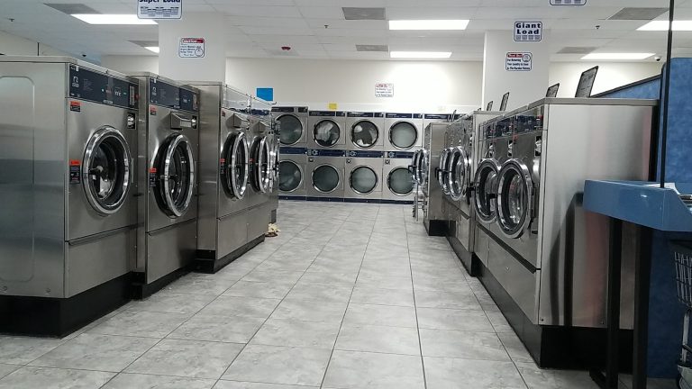 7869 coin laundry supersuds is a laundromat near me in gulfport mississippi 768x432
