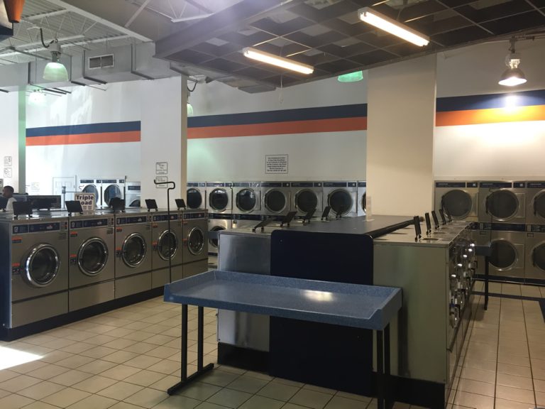 7882 keyway supersudz laundry is a laundromat near me in jackson mississippi 768x576