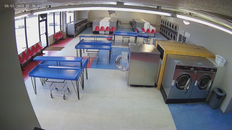 7929 batesville laundry is a laundromat near me in batesville mississippi 768x432