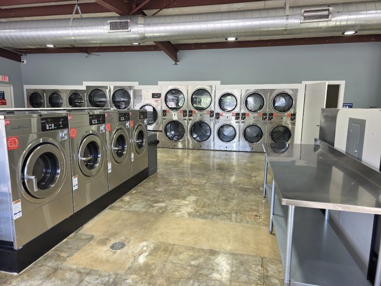 7935 xtreme clean coin and card laundromat llc is a laundromat near me in starkville mississippi 768x576