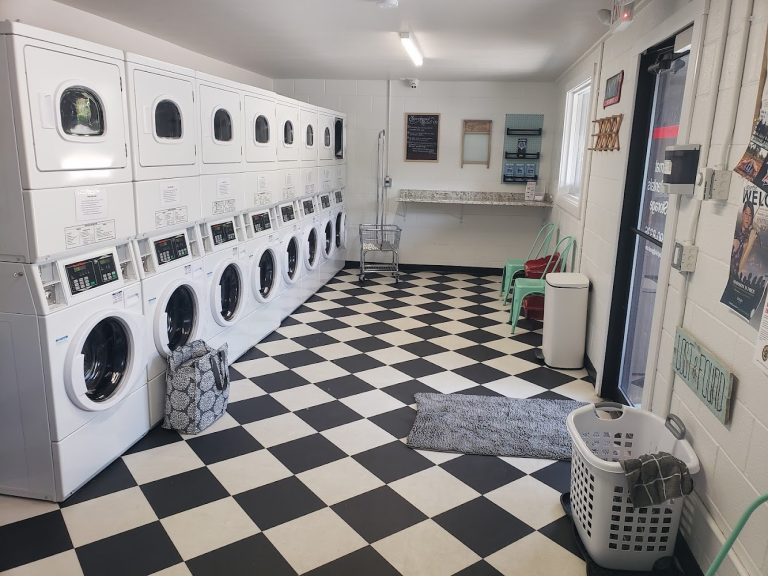 7975 the american bigfork 8211 laundromat is a laundromat near me in bigfork montana 768x576