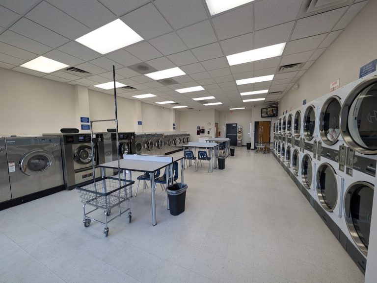 7996 lockwood laundry is a laundromat near me in billings montana 768x578