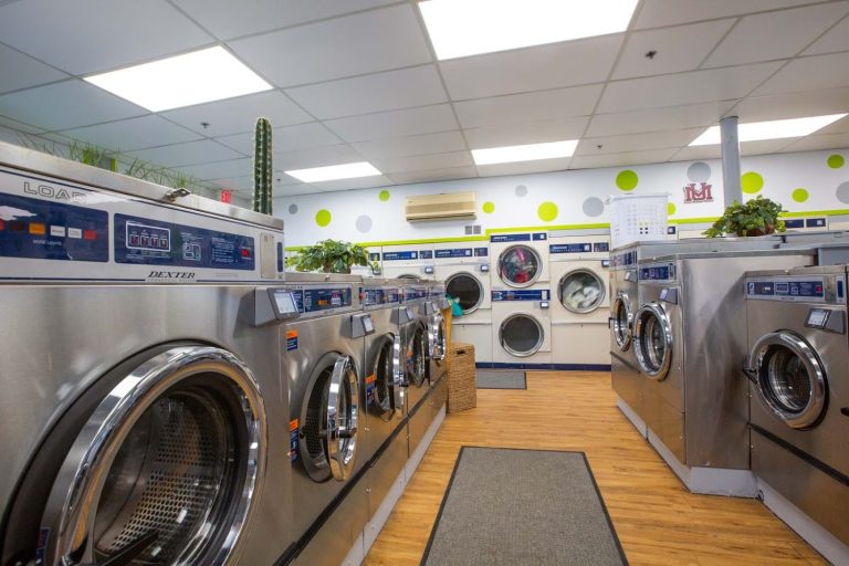 8031 green hanger is a laundromat near me in missoula montana 768x512