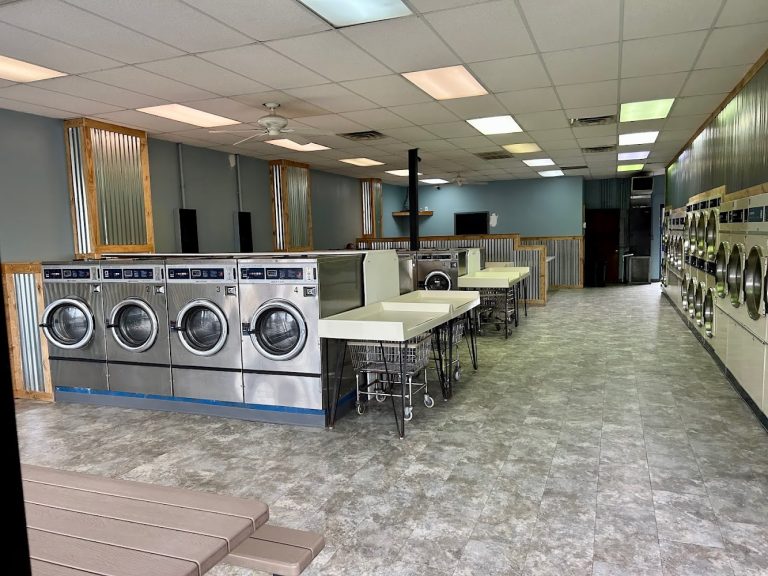 8090 splash dash coin laundry is a laundromat near me in wilmington north carolina 768x576