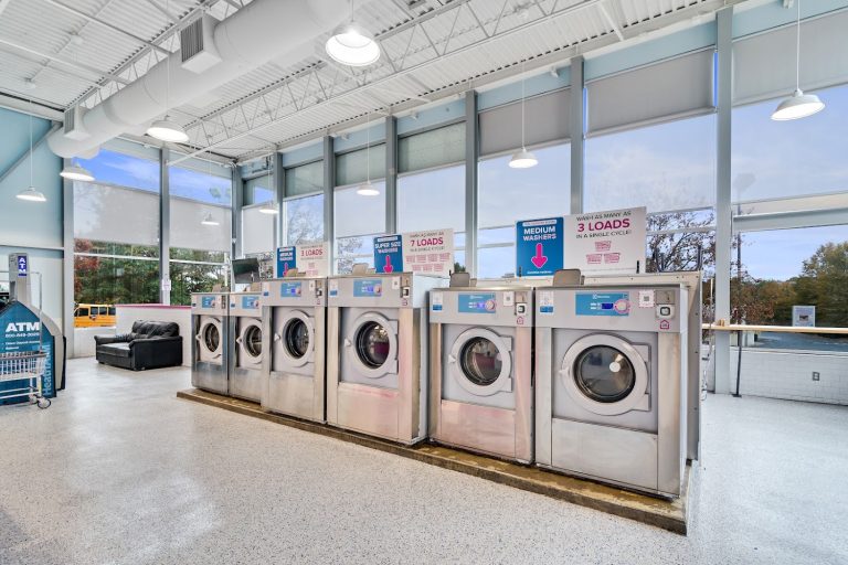 8169 the laundry room is a laundromat near me in charlotte north carolina 768x512