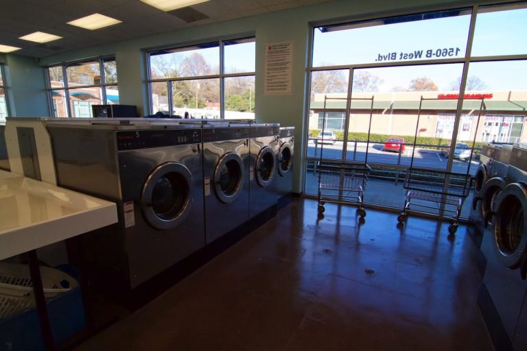 8173 westover hills coin laundry is a laundromat near me in charlotte north carolina 768x512