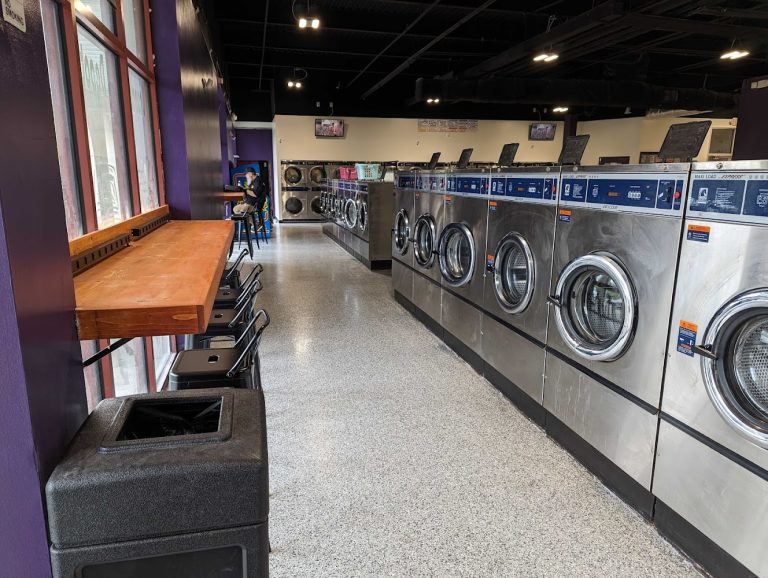 8238 royal clean laundromat is a laundromat near me in greensboro north carolina 768x578