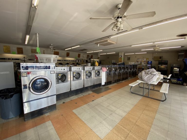 8270 village laundry is a laundromat near me in greensboro north carolina 768x576