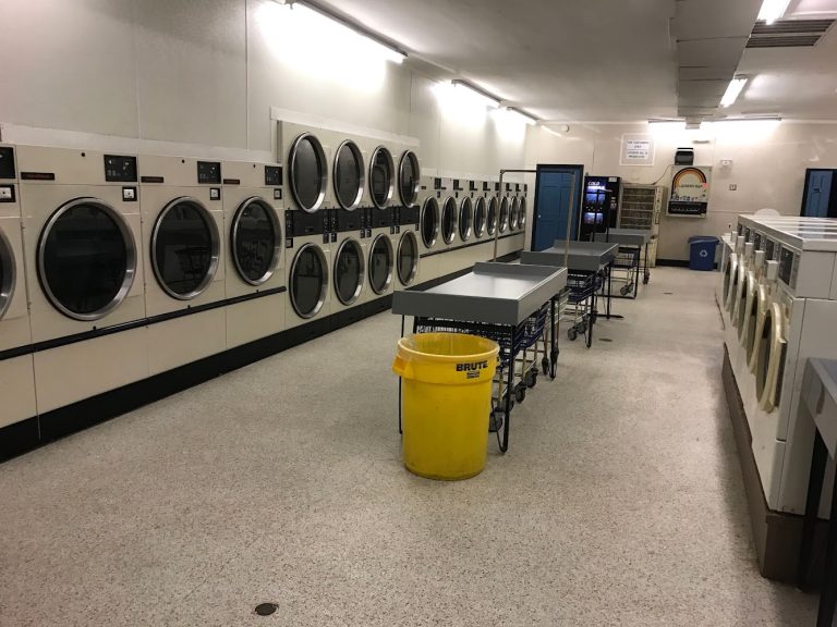 8281 t t laundries inc. is a laundromat near me in henderson north carolina 768x576