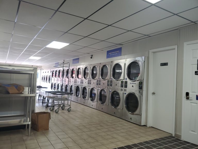 8301 race city laundromart is a laundromat near me in mooresville north carolina 768x576