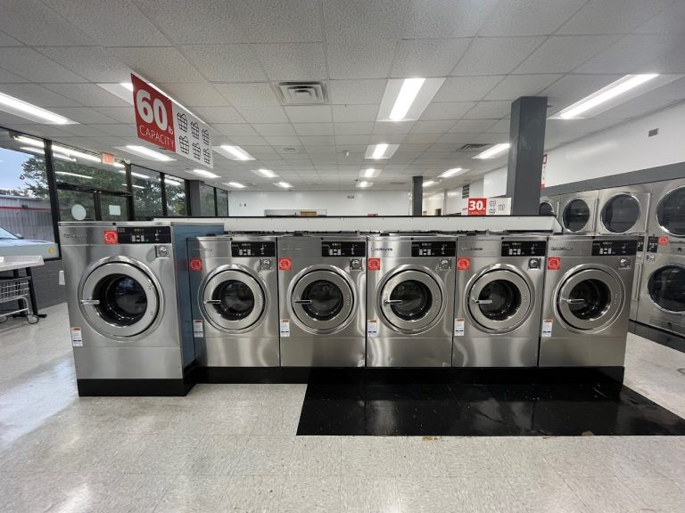 8346 laundromart is a laundromat near me in greenville north carolina 768x576