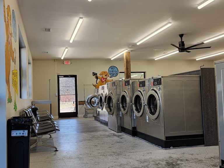 8356 waterworx laundry is a laundromat near me in spruce pine north carolina 768x576