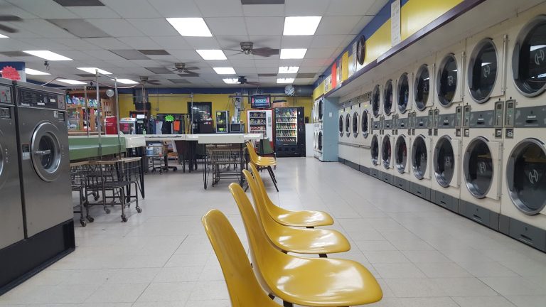 8401 clean clothes coin laundry is a laundromat near me in gastonia north carolina 768x432