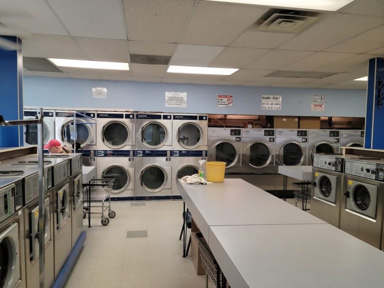 8453 fargos finest coin laundry is a laundromat near me in fargo north dakota 768x576